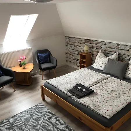 Szabo Vendeghaz 度假居 *