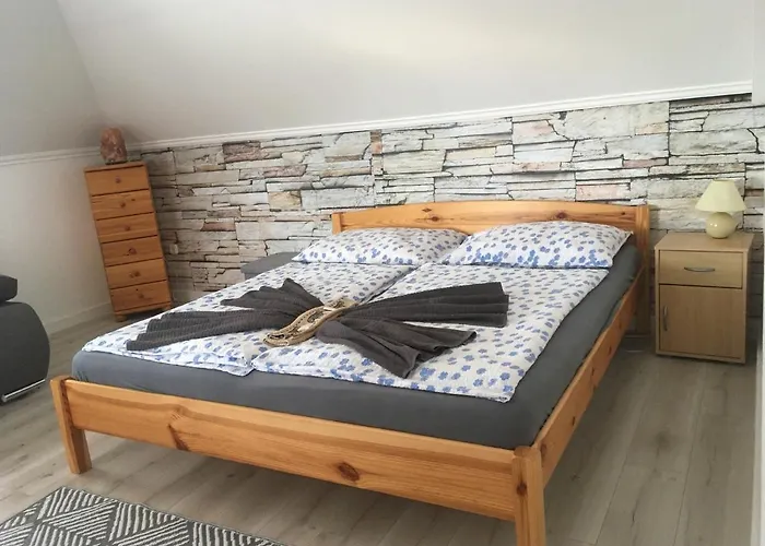 Szabo Vendeghaz Holiday home Zamardi