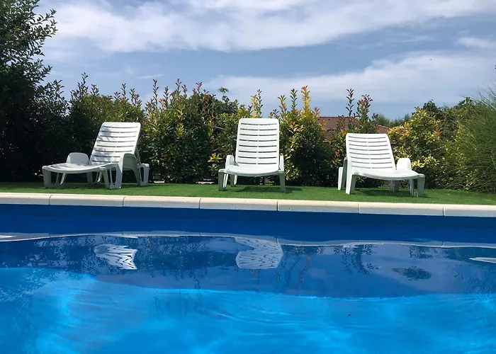 Szabo Vendeghaz * Zamárdi