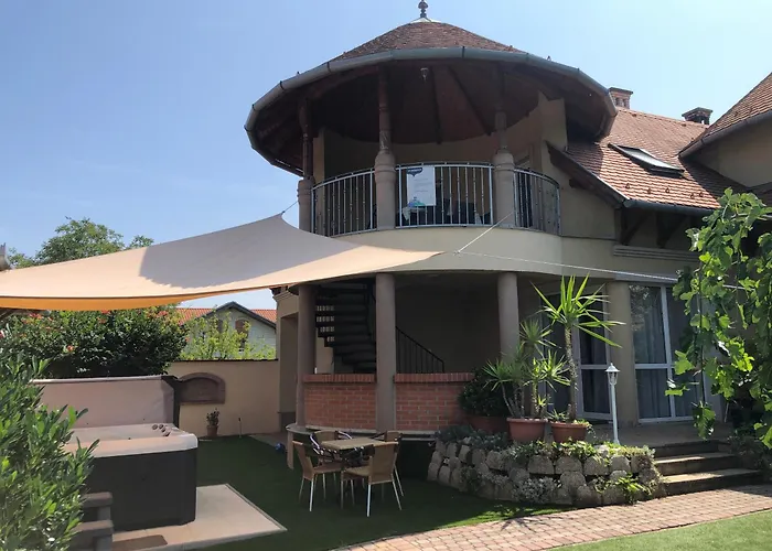 Szabo Vendeghaz Semesterbostad Zamárdi